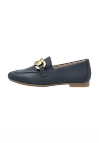 Marineblaue Lederloafer mit abgerundetem Zeh, goldfarbener Hardware-Akzent und flacher Gummisohle; verfügt über einen dekorativen Riemen über der Vorderseite.