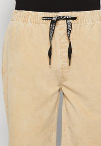 LinowBBGermain shorts - Irish Cream main image 1
