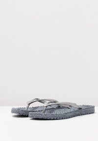 Ilse Jacobsen Allassandaalit - grey