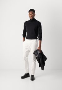 INDICODE JEANS Hlače - offwhite