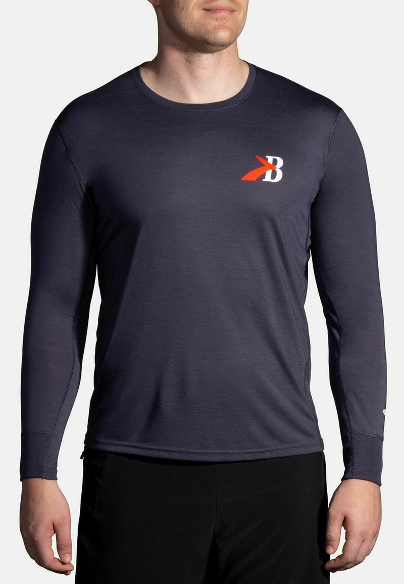 Brooks DISTANCE GRAPHIC LONG SLEEVE Langarmshirt concrete brooks