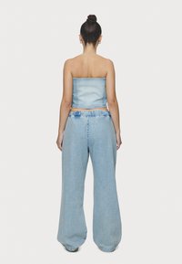 Pegador SORIA LOOSE FIT - Džíny Relaxed Fit - washed pale blue