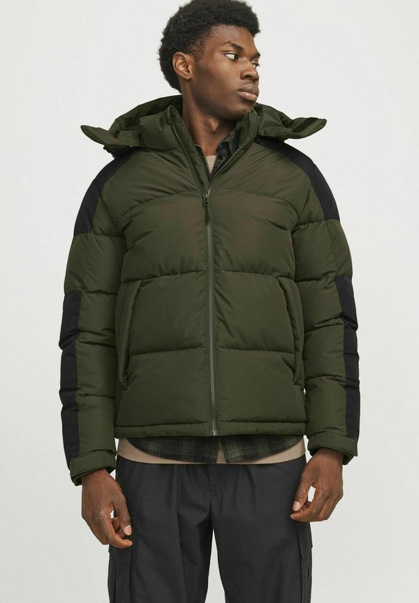 JCOAERO PUFFER - Winterjacke - forest night