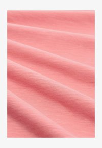 Nevybrané, soft coral pink