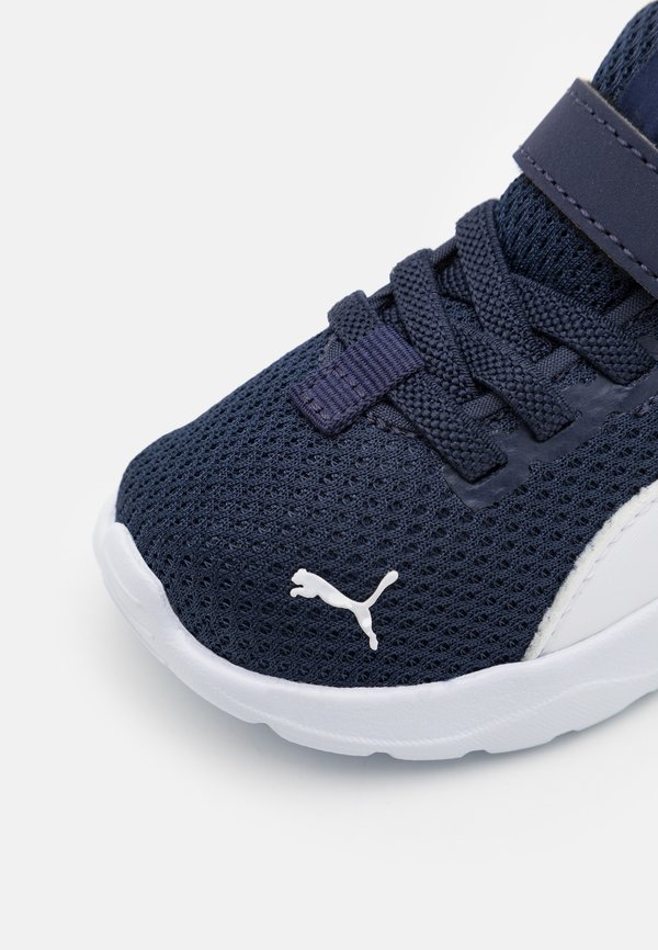 ANZARUN LITE  – Laufschuh Straße