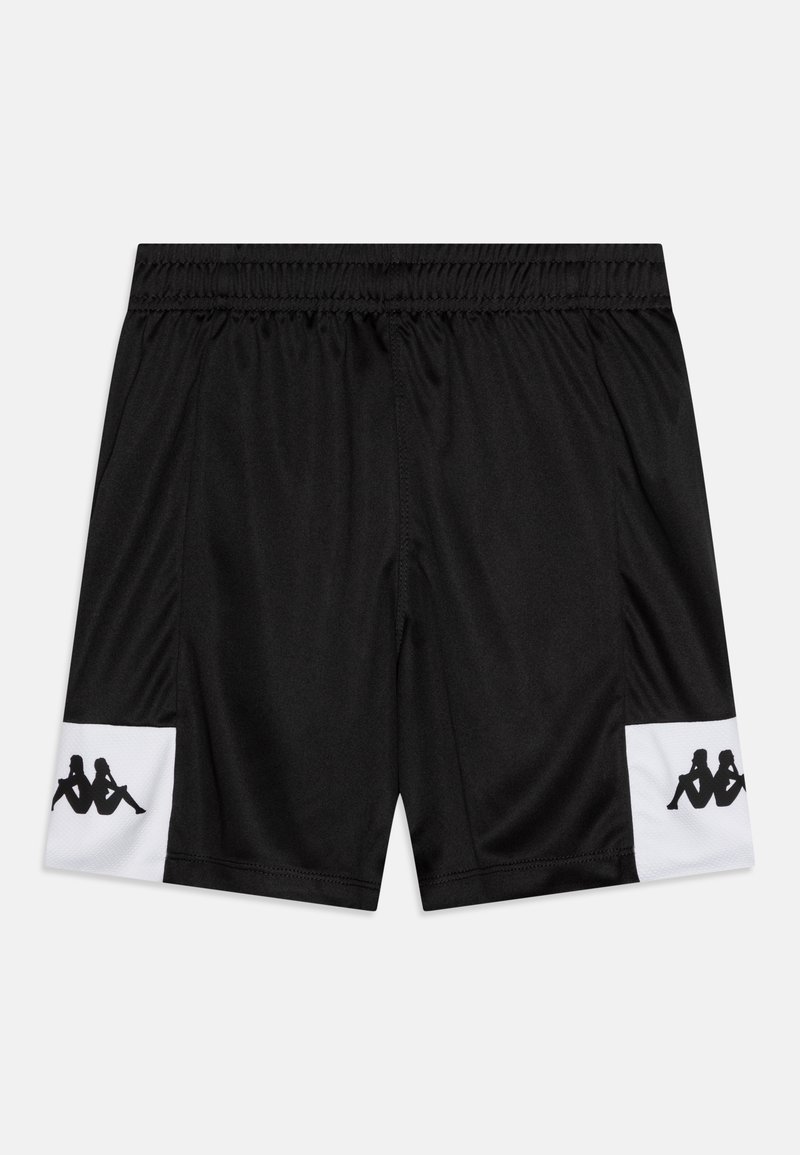 Juodi sportiniai šortai su elastinga juosmeniu, turintys baltus šoninius intarpus su juodu logotipu kiekvienoje pusėje. Lygi, lengva medžiaga.