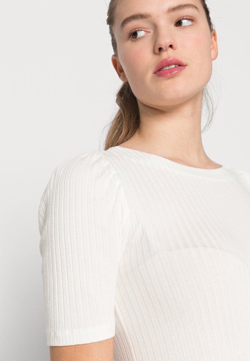 Damen T-Shirts | JDY JDYFRANSISKA PUFF SLEEVE T-Shirt basic cloud dancer/weiß - TV22171 Damen T-Shirts | JDY JDYFRANSISKA PUFF SLEEVE T-Shirt basic cloud dancer/weiß - TV22171