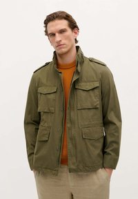 FOREST MILITARY - Kevyt takki - khaki