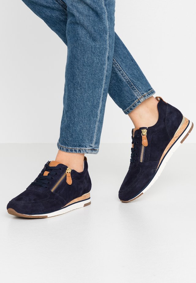 Sneakers laag - bluette/cognac