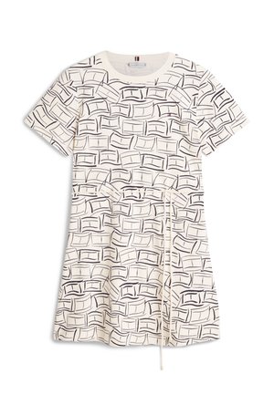 Krém rövid ujjú ruha fekete absztrakt téglamintával és vékony derékpánttal, kerek nyakkivágással.
