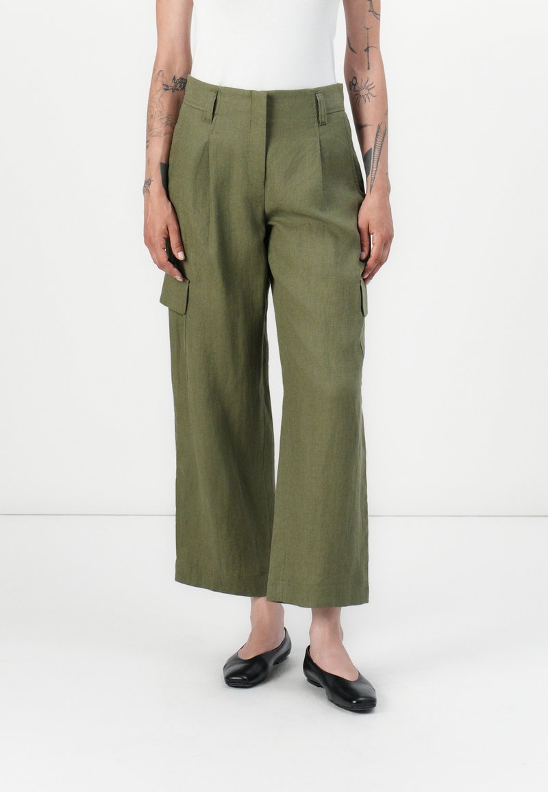 RIANI Cargobroek olijfgroen RIANI Cargobroek olijfgroen