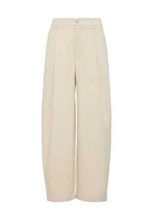 Bežid laiad püksid voldikute ja siledast kangast. Omab nööbi kinnitust ja vööloote, samuti puhtast ja struktureeritud siluetti.