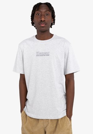 Gray cotton T-shirt with short sleeves, featuring the word “Element” and text below in dark blue. Relaxed fit with a round neckline.