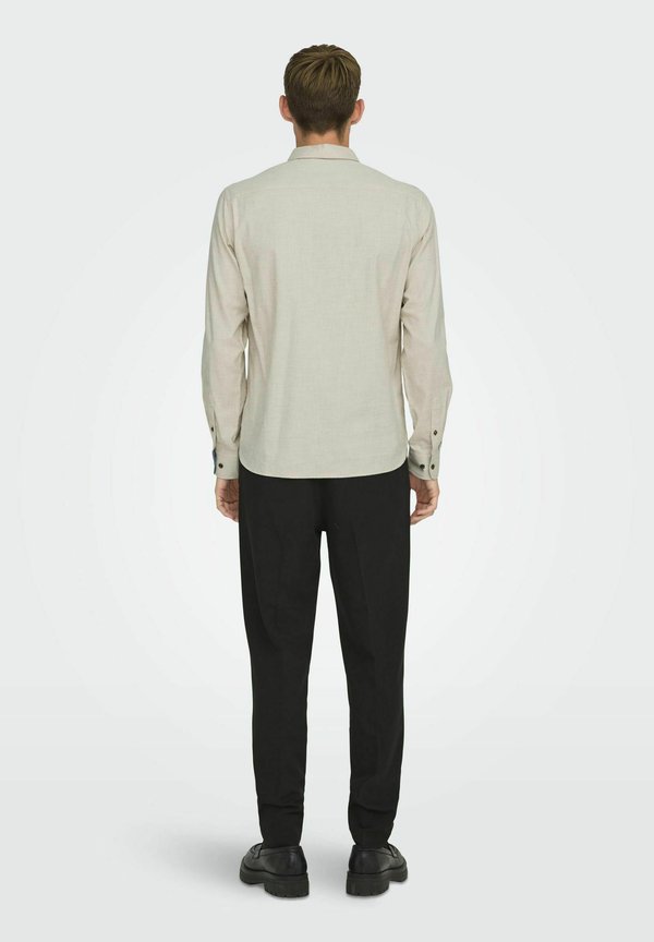 NORMAL GESCHNITTEN KRAGEN - Shirt - silver lining2