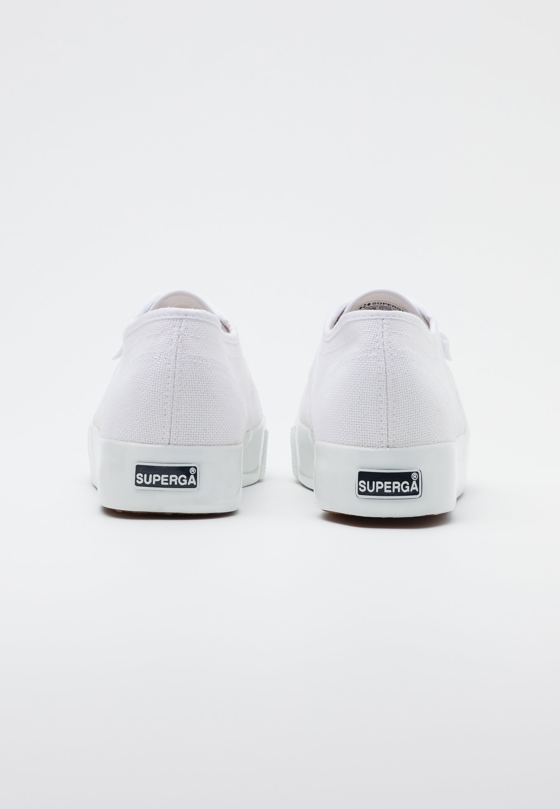 superga bigeyelets