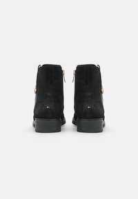Tommy Hilfiger Botki