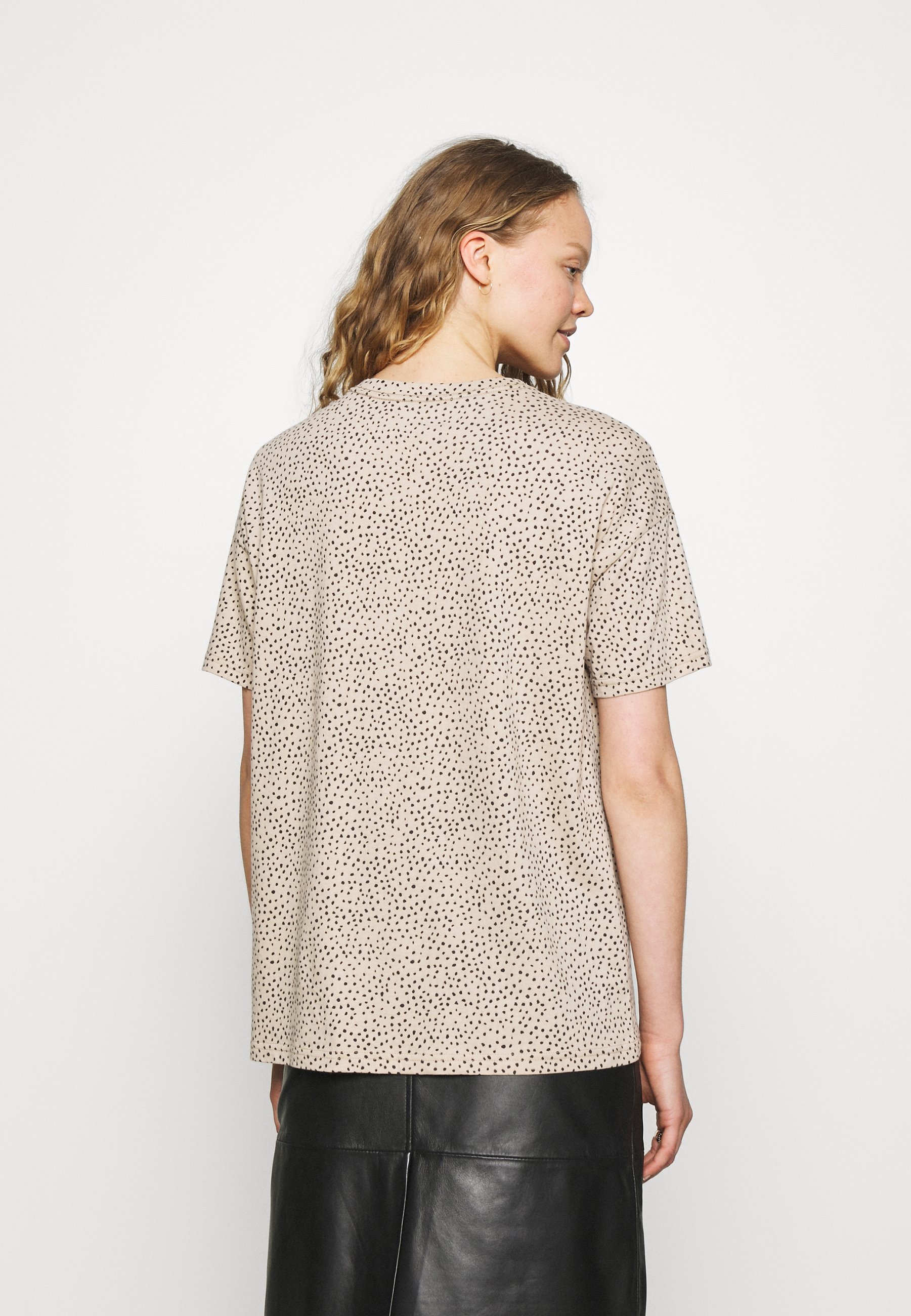 abercrombie boyfriend tee