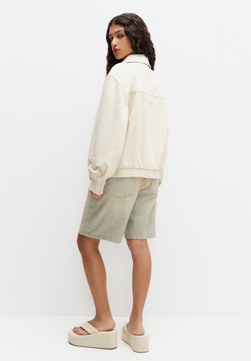 PULL&BEAR FLOWING - Jeansjacke - beige - Zalando.de 