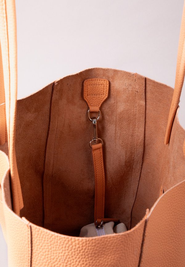 BUCKET TARN - Handbag - apricot3