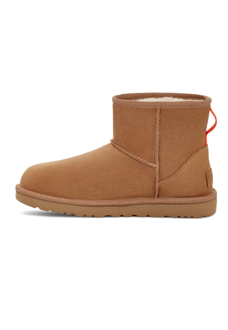 UGG MINI SIDEL - Vinterstövlar - chestnut