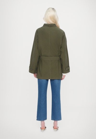 CLOSED PARKA - Parka - forest green