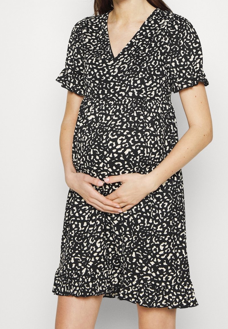MAMALICIOUS Vapaa-ajan mekko - off-white