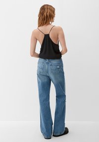 QS MIT SPITZE - Top - schwarz