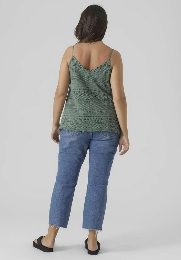 Top - laurel wreath2