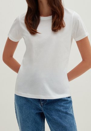 Jednoduché tričko - white