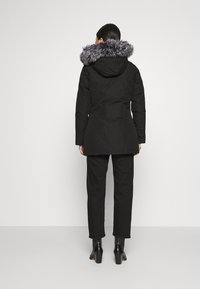 Canadian Classics Down coat - black