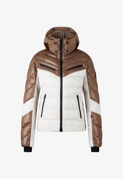 Braun-weiße Steppjacke mit hohem Kragen, Reißverschlusstaschen und kontrastierendem Paneeldesign. Glatte, glänzende Textur mit gerippten Bündchen.