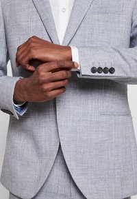 Isaac Dewhirst THE WEDDING SUIT SET - Fato - blue melange