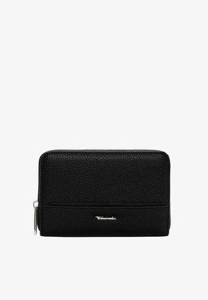 Schwarzes Lederportemonnaie mit strukturierter Oberfläche, Reißverschluss und einer Fronttasche. Verfügt über ein silbernes Logo-Akzent an der Seite.