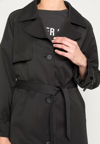 ONLY ONLCHLOE SINGLE - Gabardina - black