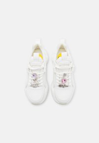 Buffalo BINARY ICE  - Joggesko - white