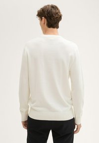 TOM TAILOR DENIM BASIC CREWNECK  - Strickpullover - wool white