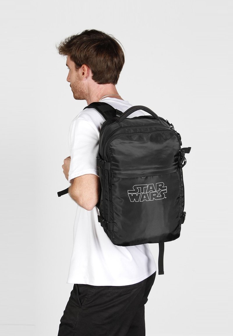 Karactermania UNDERSEAT CABIN - Mochila - star wars black