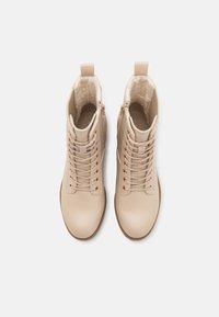 Anna Field Wide Fit Botines con cordones - beige