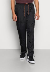 Jordan SUIT PANT - Calças cargo - black