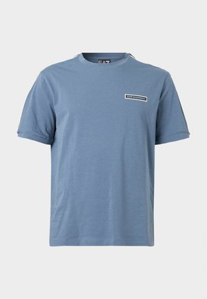 EA7 Emporio Armani, TRAIN LOGO SERIES TEE TAPE - Обикновена тениска - china blue