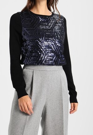 Sweter