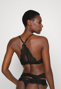 DORINA ELENA - Soutien com aro - black