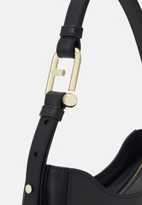 Furla NUVOLA MINI SHOULDER BAG - Kézitáska - nero