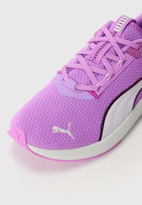 SOFTRIDE HARLI - Training shoe3