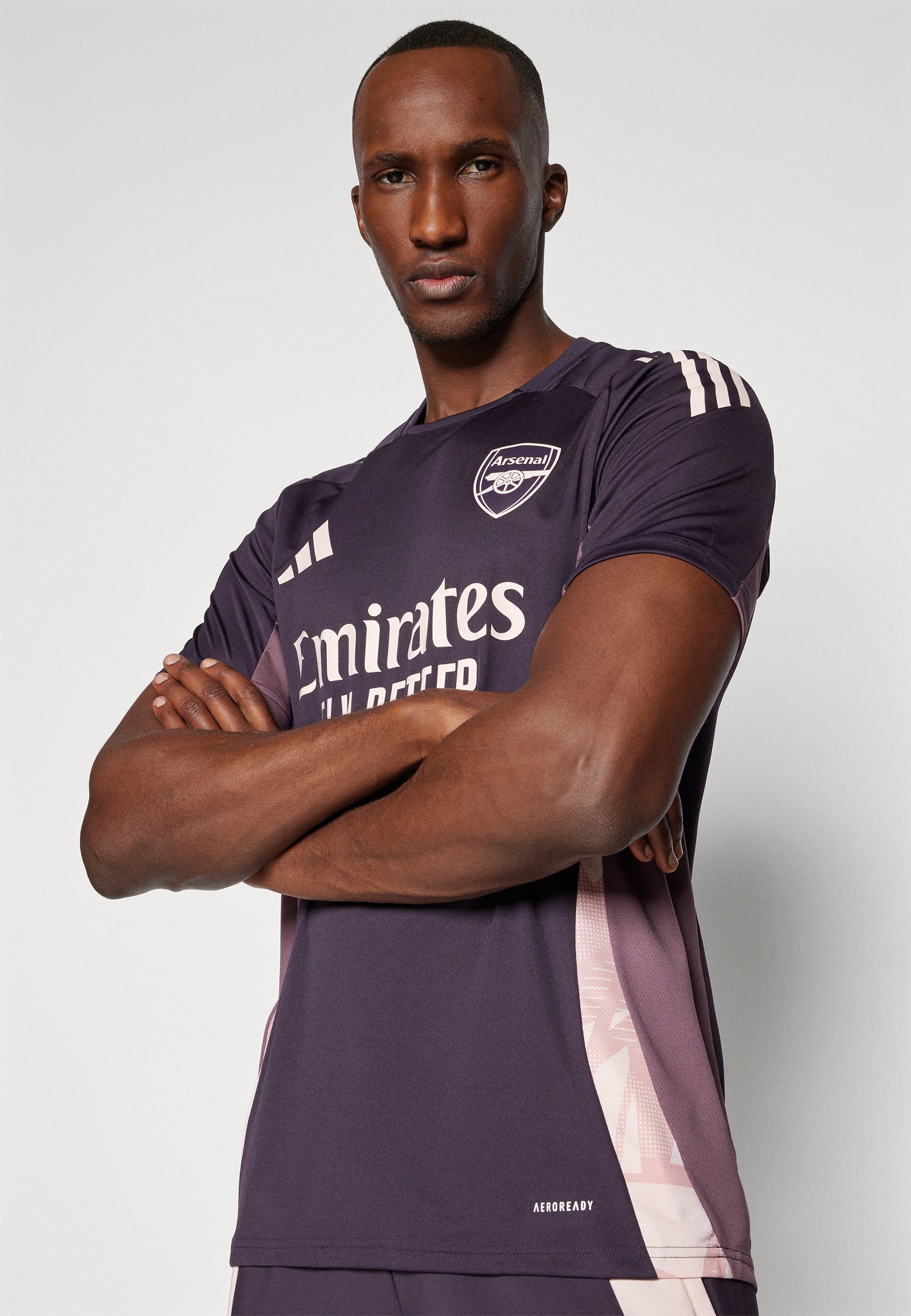 arsenal black training top