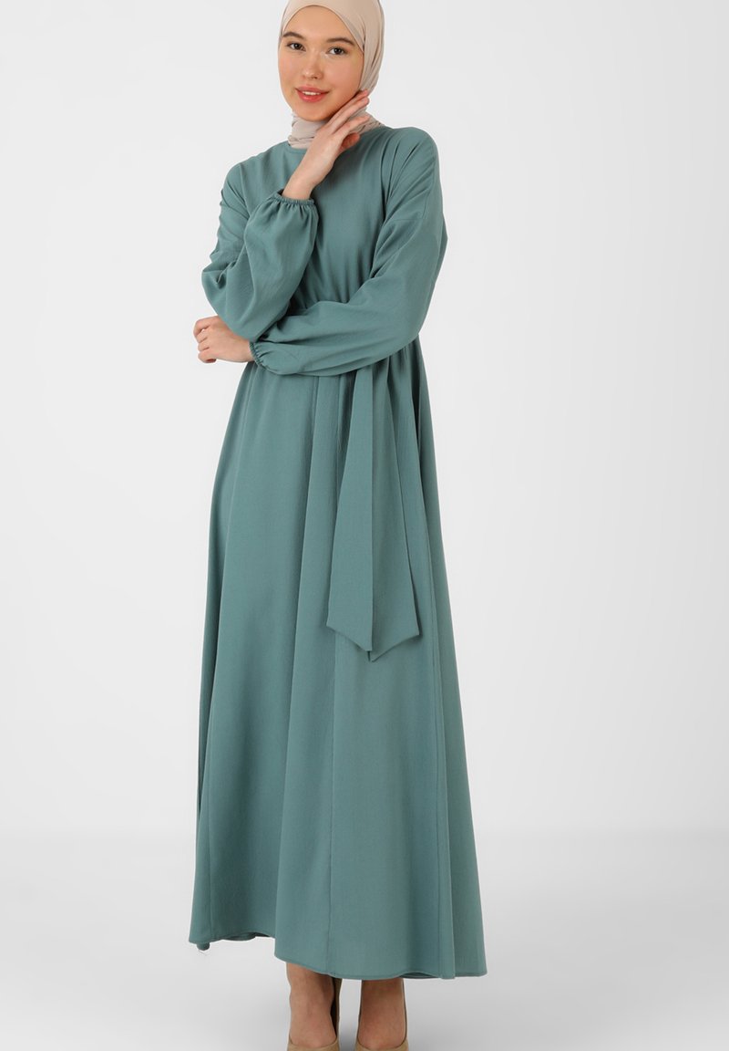 reseda green dress Modanisa RESEDA-CREW NECK - MODEST-TAVIN - Maxi dress - green
