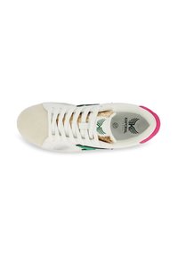 Sneaker with a white leather upper, green accents, a gold fabric tongue, pink heel, and textured beige toe cap. Laces are white.