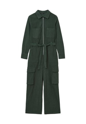 Salopette en velours côtelé verte avec une fermeture éclair à l'avant, un col, deux poches poitrine, des poches cargo latérales et un détail de ceinture nouée à la taille.