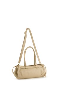 Beige lædertaske med en struktureret form, dobbelte håndtag og et aftageligt skulderrem. Har diskret syninger og en lynlåslukning.