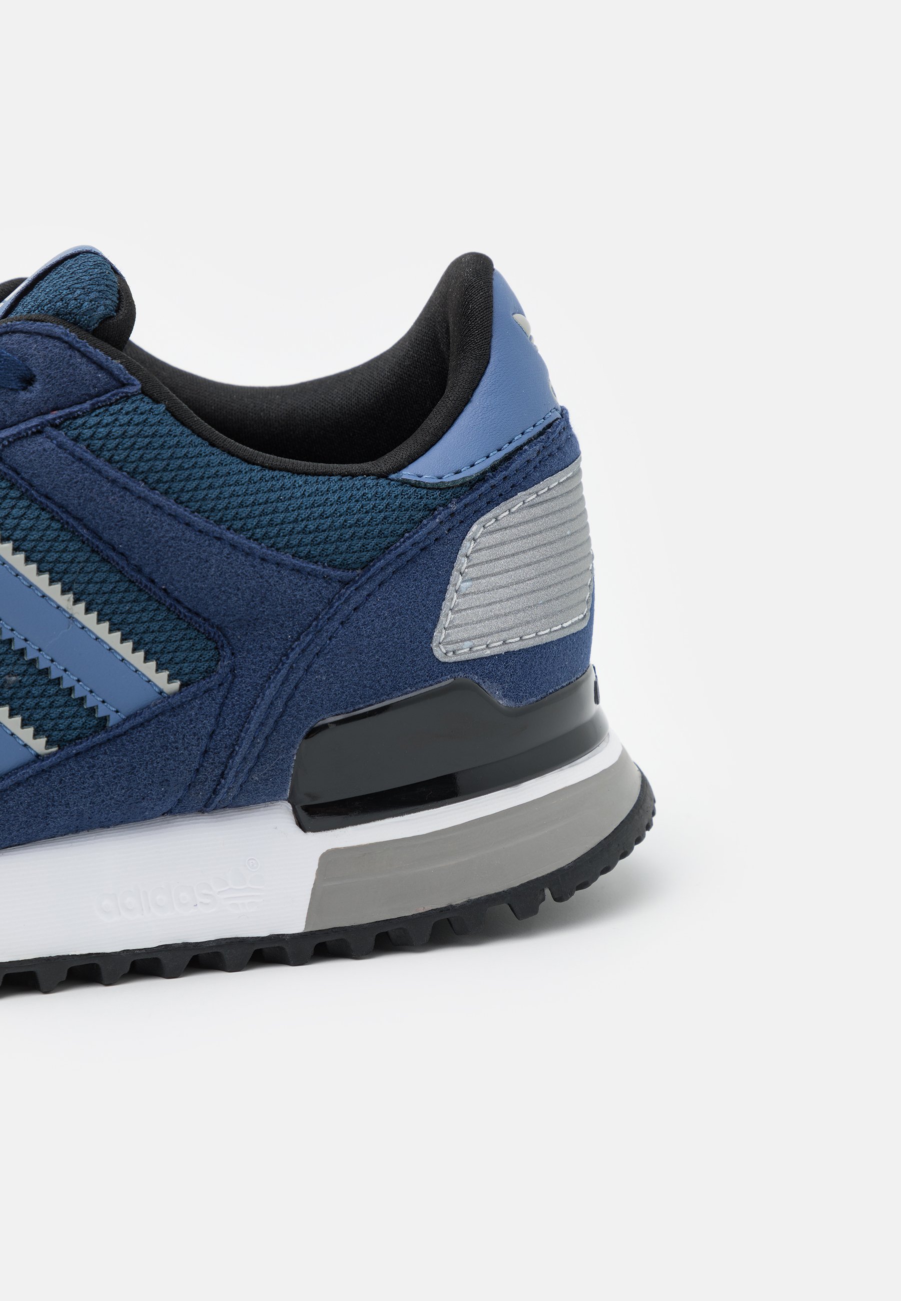 adidas men's zx 700 navy